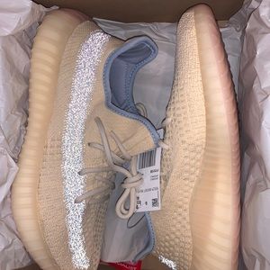 Yeezy Boost 350 V2 Linen